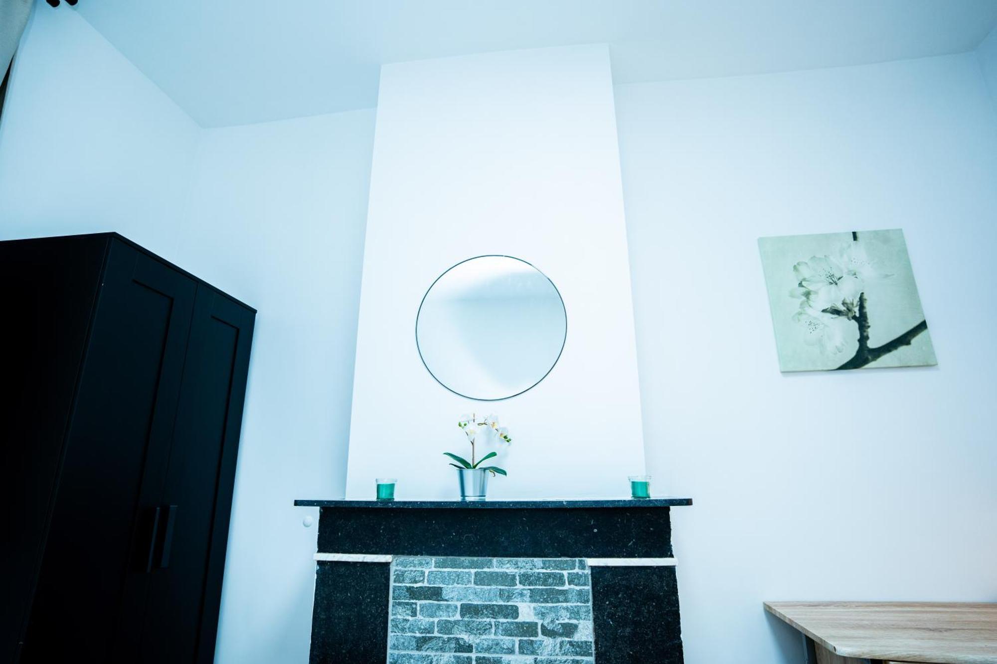 R1 Avec Salle De Bain Partagee Pres De L'hopital De La Citadelle A Homestay *
